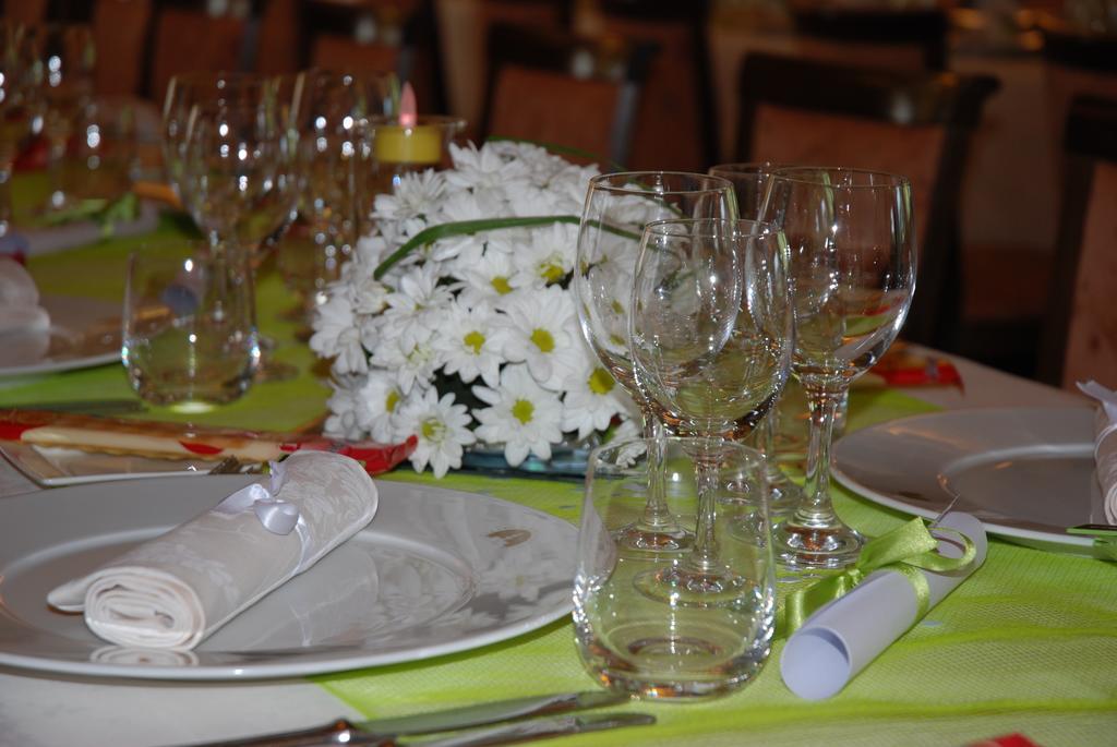 Al Giardino Hotel Fanna Екстериор снимка
