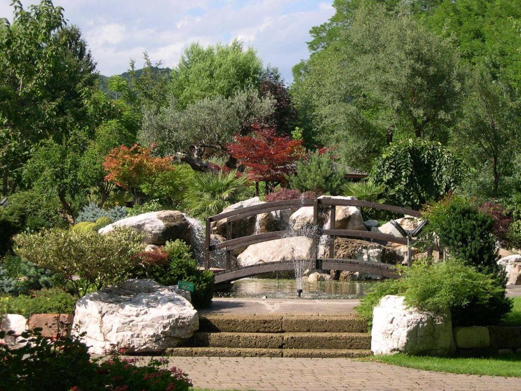Al Giardino Hotel Fanna Екстериор снимка
